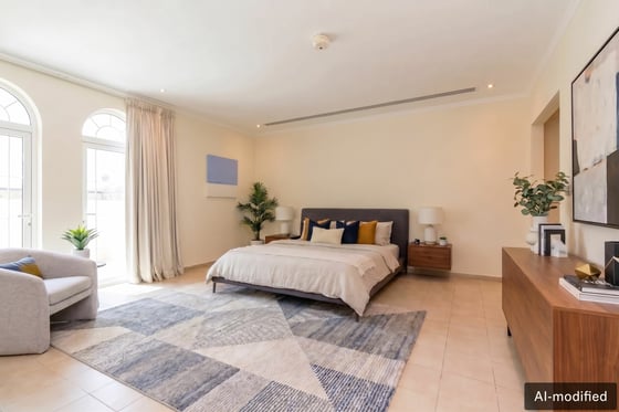 EXCLUSIVE | 4 Bedroom Large | Motivated Seller, picture 8