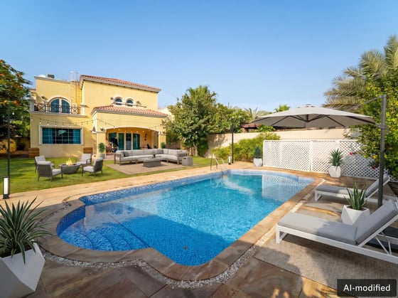 EXCLUSIVE | 4 Bedroom Large | Motivated Seller, picture 1