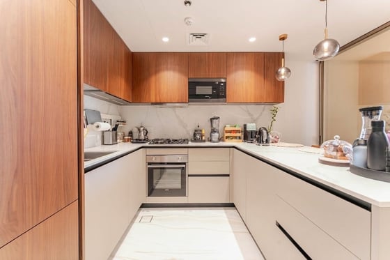 Fully Upgraded | Partial Sea View | 2BR + Maid’s, picture 5