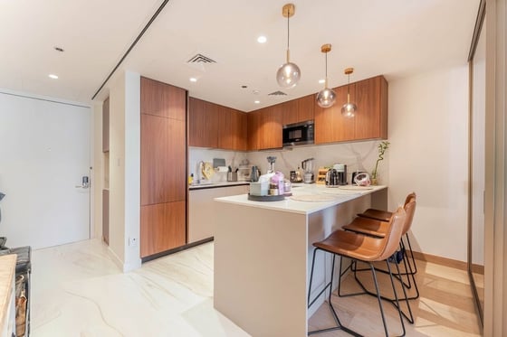 Fully Upgraded | Partial Sea View | 2BR + Maid’s, picture 7