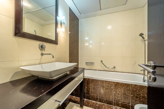Spacious | Marina View | Vastu | Vacant., picture 13