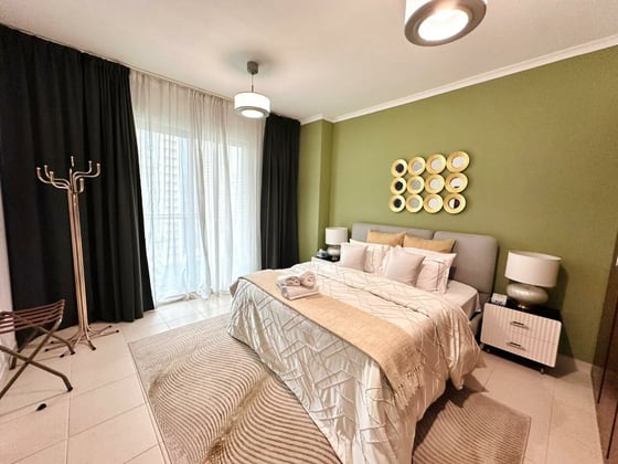 Fully Furnished | Mid Floor | Bright Unit, picture 7