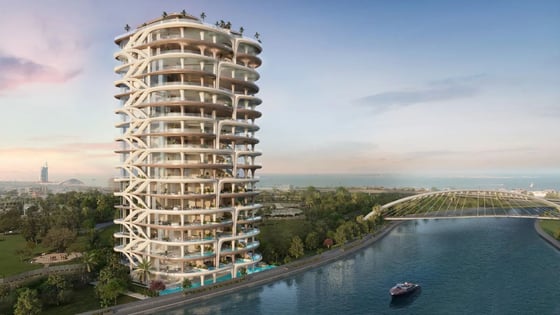 An opulent 6-bedroom sky mansion penthouse in Al Wasl, picture 1