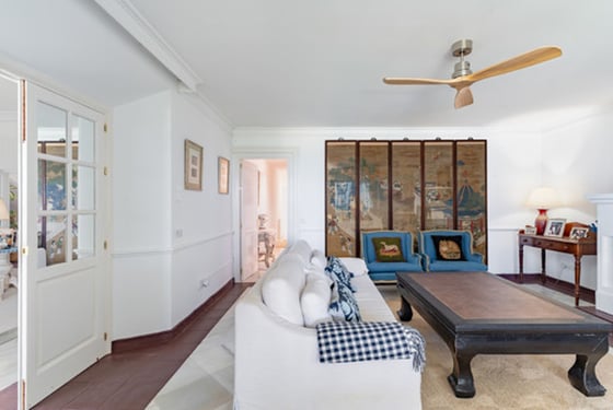 Classical Andalusian Beachfront Villa in East Estepona, picture 10