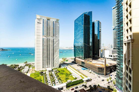 Vacant | Fully Furnished | Partial Sea View, picture 1