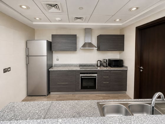 Motivated Seller | Spacious Layout | Unfurnished, picture 1