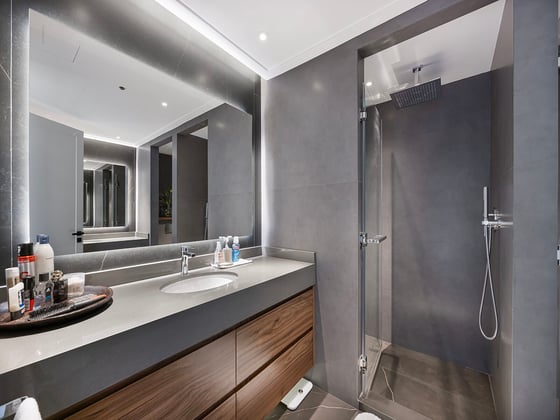 Fully Upgraded 3BR|Burj & Fountain Views, picture 11
