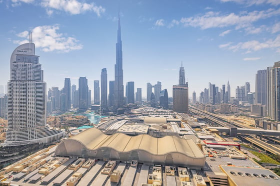 Luxury Living | Spacious | Fountain & Burj Views, picture 1