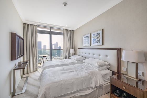 Luxury Living | Spacious | Fountain & Burj Views, picture 17