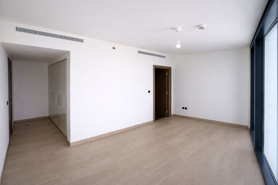 Largest Layout | Maids Room | Burj Khalifa View, picture 6