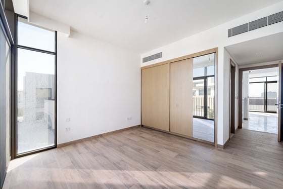 Vacant | Community Pool | Spacious |...., picture 23