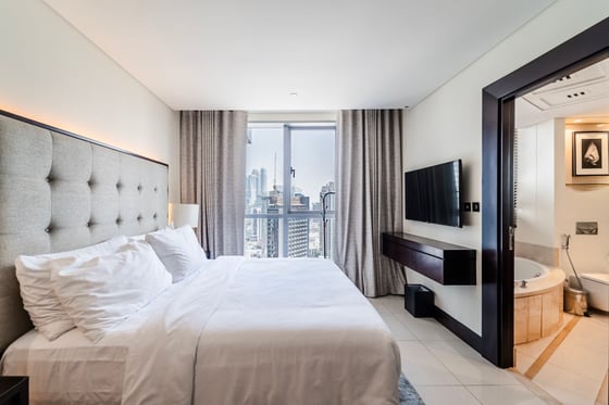Burj Khalifa View | Partially Upgraded |  VOT, picture 11