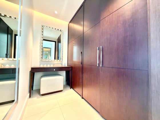 Burj and Fountain View | Mid Floor | Vacant, picture 14