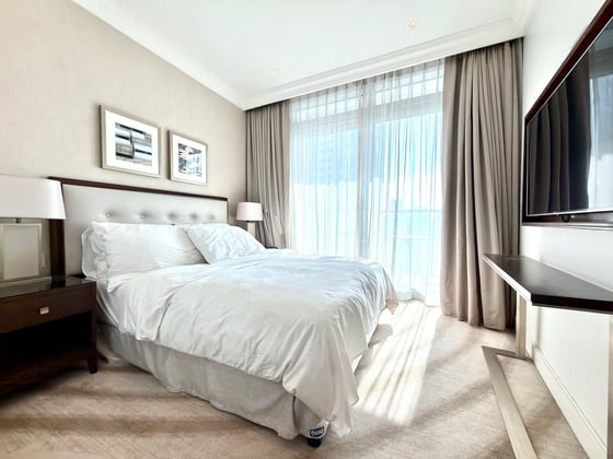 Burj and Fountain View | Mid Floor | Vacant, picture 16