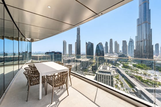 Burj Khalifa View | Luxurious | Premium., picture 1