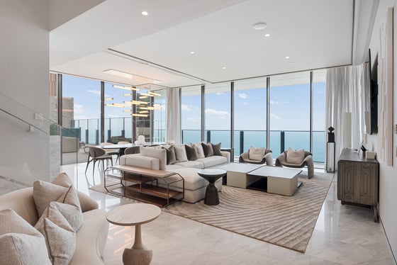 Celebrated Designer | Duplex with Private Pool, picture 1