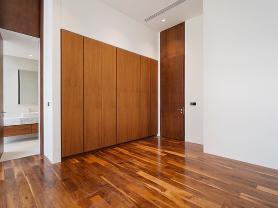 Refined Waterfront Apartment in Business Bay, picture 11