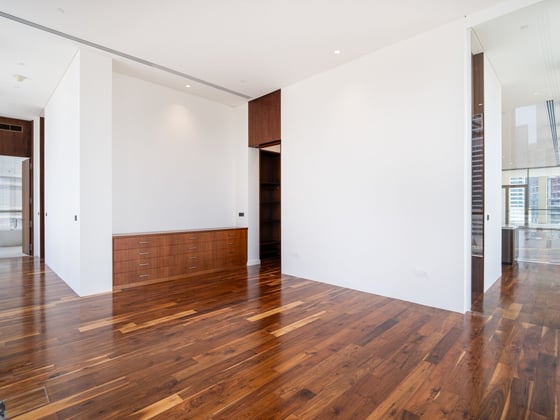 Refined Waterfront Apartment in Business Bay, picture 10