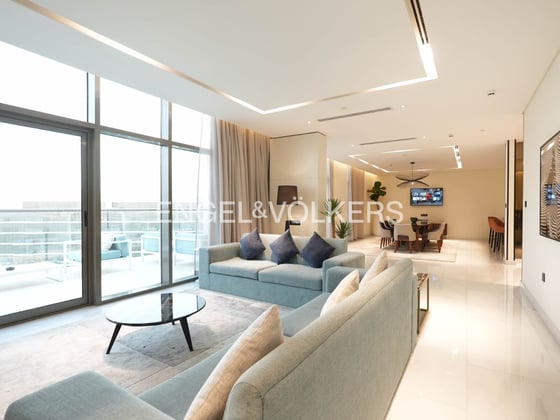Bills Included | Fully Serviced | Sea View, picture 1