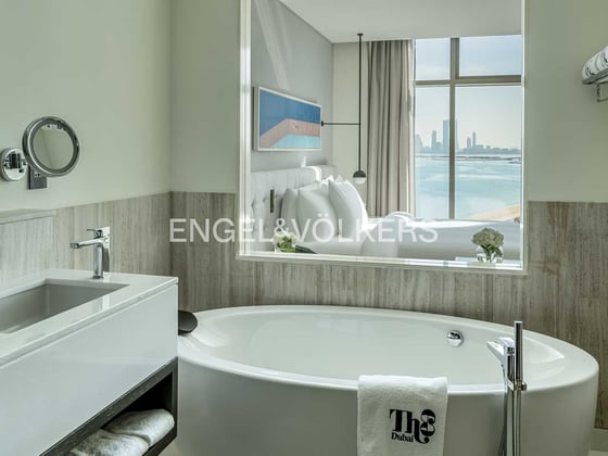 Bills Included | Fully Serviced | Sea View, picture 5