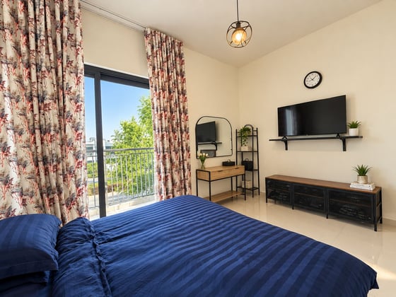 Upgraded Kitchen | Landscaped Gardens | Vacant on Transfer, picture 11