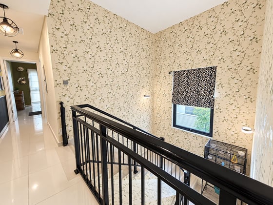 Upgraded Kitchen | Landscaped Gardens | Vacant on Transfer, picture 9