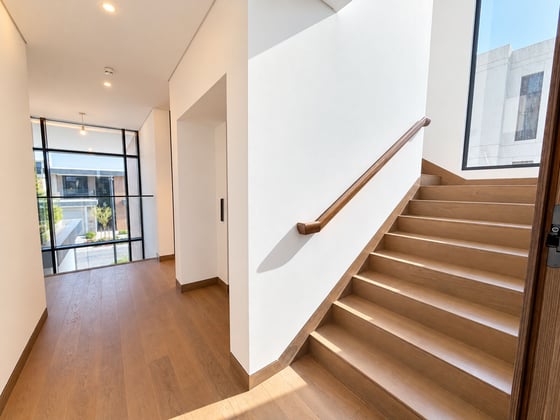 Resort Style | Private Elevator | Large Plot, picture 10