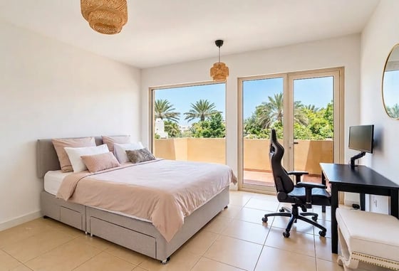 Private Pool | Upgraded | Landscaped...., picture 7