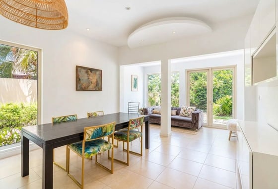 Private Pool | Upgraded | Landscaped...., picture 4