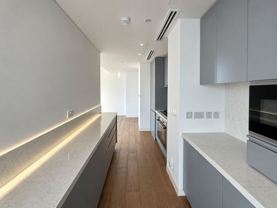 High Floor | Panoramic View | Luxury Building, picture 7