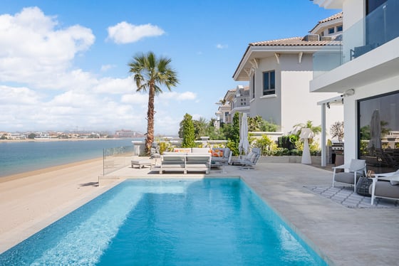 Premium Location | Best Value Turnkey Garden Home, picture 1