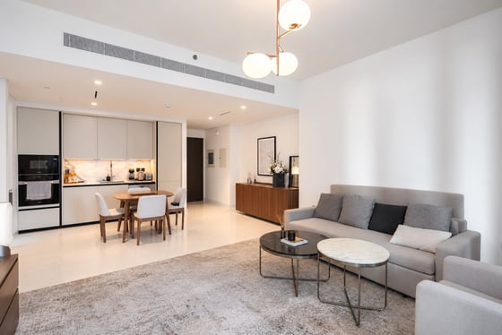 Marina View | Upgraded & Furnished | Investor Deal, picture 1