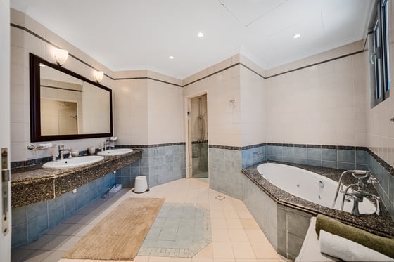 Premium Location | Full Atlantis Views | Furnished, picture 7