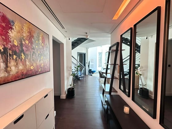 Corner Unit | Grand Living | Lake Views., picture 16