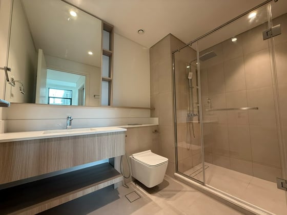 Exclusive | High Floor | Pool & Park Views, picture 11