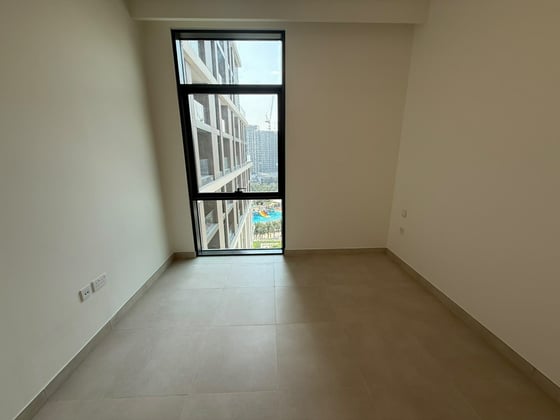 Exclusive | High Floor | Pool & Park Views, picture 13