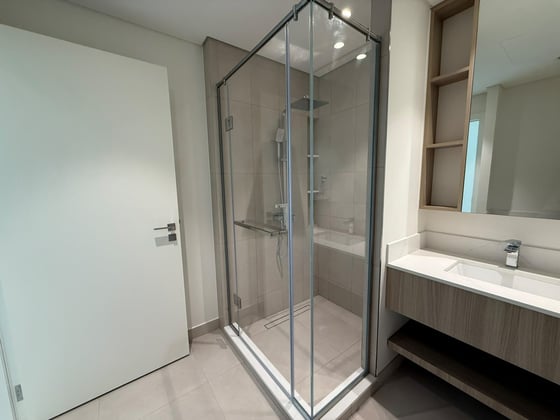 Exclusive | High Floor | Pool & Park Views, picture 14