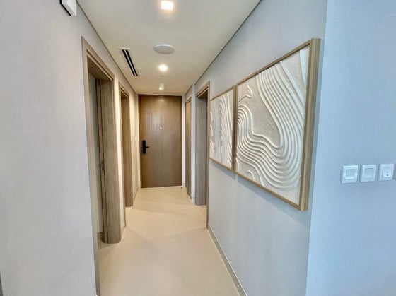 Marina view | High floor | Turn key | Partial upgrades, picture 5