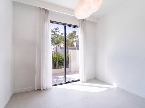 Luxury Corner Villa | Upgraded | Smart Home & Pool, picture 6