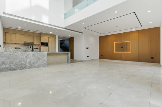 Serene 3-bed townhouse in Villa Amalfi, Jumeira Bay Island, picture 2