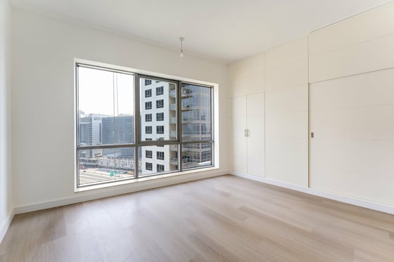 Burj View | High Floor | Upgraded......., picture 8