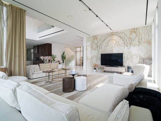 Contemporary Golf Course Villa in Dubai Hills, picture 2