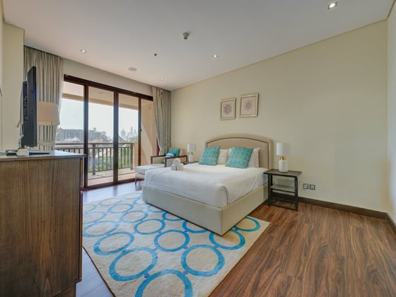 Lagoon and Skyline Views | Beach Access., picture 10