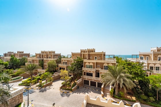 Exclusive | Vacant On Transfer | Partial Sea View, picture 26