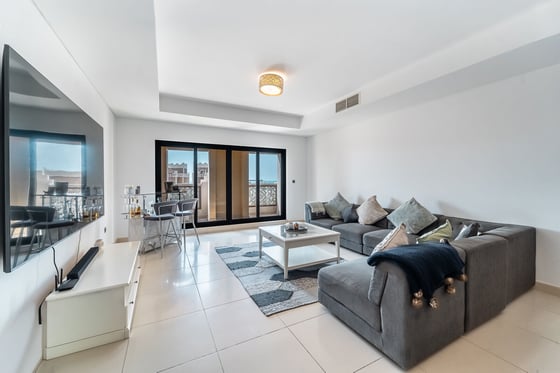 Exclusive | Vacant On Transfer | Partial Sea View, picture 2
