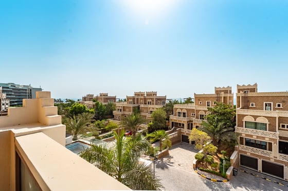 Exclusive | Vacant On Transfer | Partial Sea View, picture 24