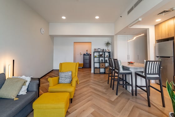 Fully Upgraded | High Floor | Stunning Sea Views, picture 9