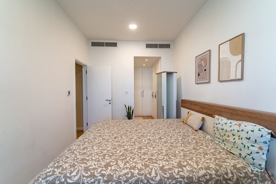 Fully Upgraded | High Floor | Stunning Sea Views, picture 13