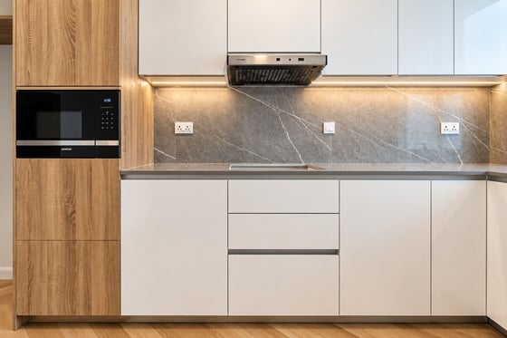 Fully Upgraded | High Floor | Stunning Sea Views, picture 6