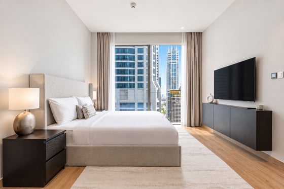 Furnished | Prime Location| Large Layout, picture 9